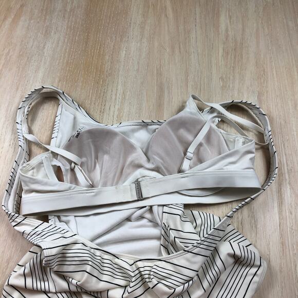 Athleta White Chevron High Leg One Piece Swimwear Summer Beach Swimsuit 36B/C - Picture 9 of 13
